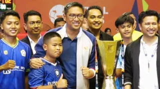 Walikota Cup Pemuda Urimeseng Sukses Digelar, Robby Sapulette Apresiasi Generasi Emas Futsal Ambon