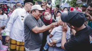 Wamen Komdigi Soroti Ancaman AI dan Hubungan Sintetis pada Anak di Jember