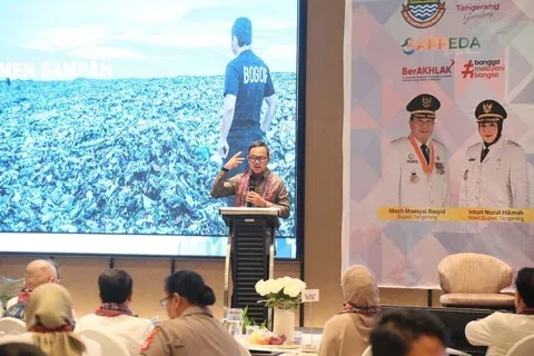 Wamendagri Bima Arya Dorong Aglomerasi Sektoral sebagai Solusi Utama Masalah Perkotaan