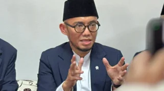 Wamenhaj Tegaskan Lempar Jumrah Jemaah Lansia Rentan dan Komorbid Harus Dibadalkan Demi Keselamatan