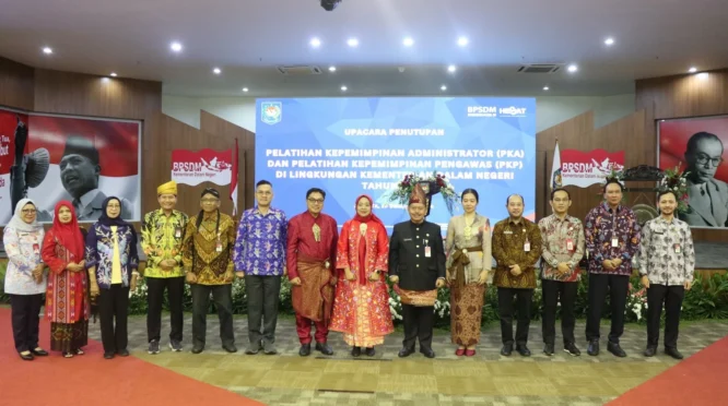 Wamenhan Tekankan Pentingnya Karakter Kepemimpinan dalam PFLP BUMN Batch 1 TA 2026
