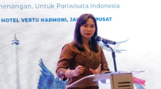 Wamenpar Ajak Industri Travel Perkuat Pariwisata Berkualitas