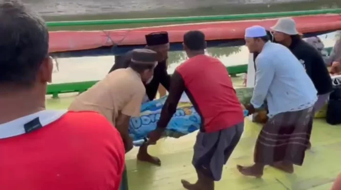 Warga Sampang Meninggal Dunia Setelah Terpental dari Kapal di Perairan Pulau Mandangin