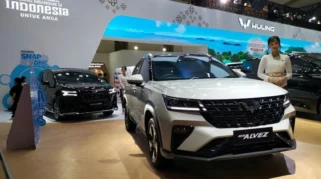 Wuling Hadirkan Teknologi Baru dengan SUV Hybrid dan EV Futuristis di Pasar Indonesia