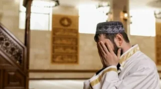 25 Amalan Malam 1 Muharram 1448 H: Raih Berkah di Tahun Baru Islam