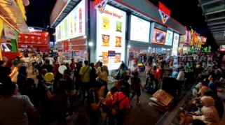 3 Rute Andalan TransJakarta ke Jakarta Fair Kemayoran di JIEXPO, Tarif Rp3.500