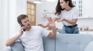 Alasan Kenapa Kesepian Bisa Muncul dalam Sebuah Hubungan Menurut Penelitian