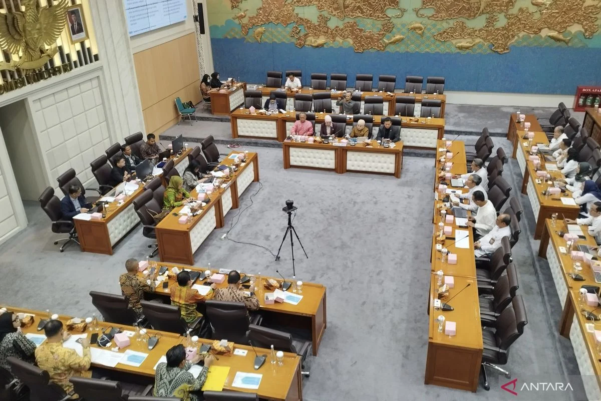 Anggota Komisi VII Minta Anggaran Industri Ditingkatkan Demi Pertumbuhan Ekonomi 8 Persen
