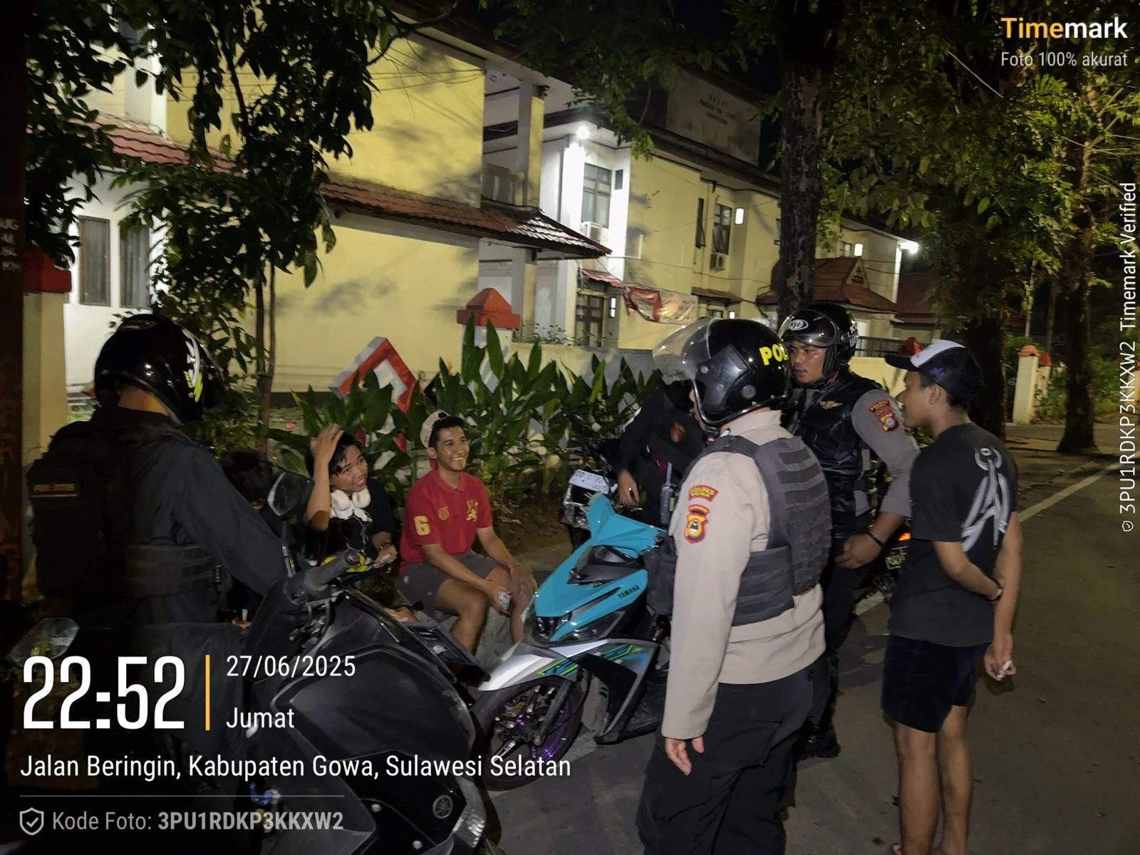 Anggota Unit Samapta Polsek Cikancung Polresta Bandung Gelar Patroli Printis Presisi Siang Hari