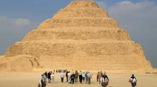 Arkeolog Temukan Istana dan Kuil Kuno Berusia 2.500 Tahun di Oasis Bahariya, Mesir