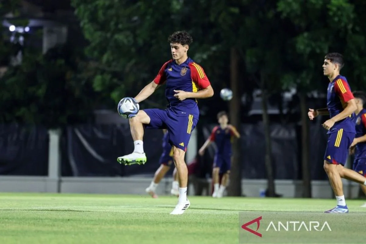 Aymeric Laporte Jadi Pilar Pertahanan Spanyol di Laga Perdana Piala Dunia 2026