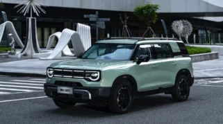 BAIC BJ30 Hybrid: SUV Irit 15,5 Km per Liter Jawab Kenaikan Harga BBM
