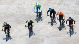 Balapan BMX Belum Dimulai, Warga Sekitar Sirkuit Muncar Sudah Nikmati Berkah Ekonomi