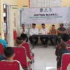 Baznas Lumajang Gelar Khitan Massal di Tempursari, Polsek Kawal Kegiatan
