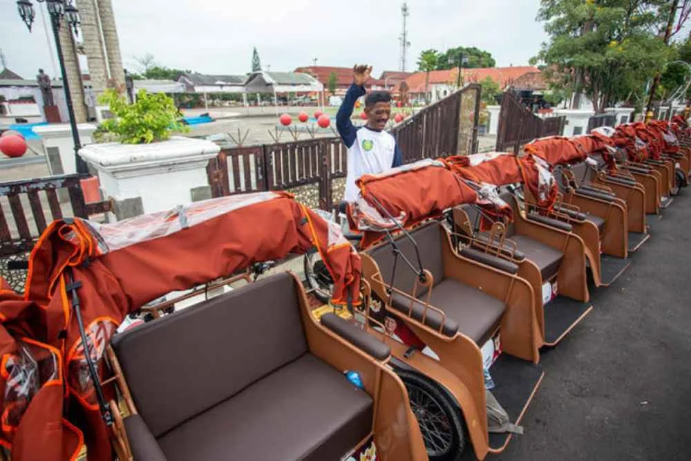 Becak Listrik Bantuan Presiden Ditawarkan di Medsos, Warganet Kecam