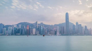 Beijing Sanksi Menhan Filipina dan Keluarga, Dilarang Masuk China Termasuk Hong Kong