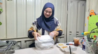 Berawal dari Hobi Memasak, Mantan Pegawai Bank Ini Sukses Kembangkan UMKM Kuliner Saji Rasa di Jember