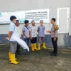 Bhabinkamtibmas Polsek Cimenyan Sampaikan Himbauan dan Pesan Kamtibmas dalam Sambang Warga Desa Ciburial