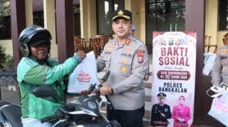 Bhayangkari Polres Bangkalan Berbagi 150 Paket Sembako untuk Ojol Sambut Hari Bhayangkara