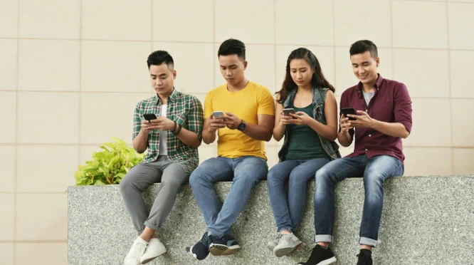 Bijak Bermedia Sosial: Kunci Moderasi Beragama di Era Digital