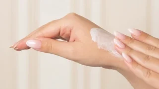 Body Serum vs Body Lotion: Mana yang Lebih Cepat Memudarkan Hiperpigmentasi?