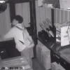 Booth Teh Tarik Bakar di Majasari Pandeglang Dibobol Maling, Aksi Pelaku Terekam CCTV