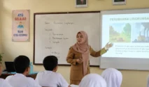 Bupati Pandeglang Dorong Guru Tingkatkan Kompetensi di Era Digital