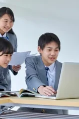 Cara Daftar Beasiswa Fast Retailing Foundation 2026 untuk Kuliah di Jepang