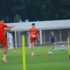 Cedera Justin Hubner Warnai Sesi Latihan Timnas Indonesia Jelang Lawan Mozambik