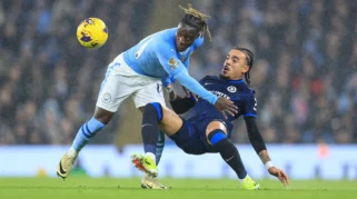 Chelsea F.C. Hadapi Dua Potensi Perubahan Skuad: Malo Gusto Diburu Man City, Maxence Lacroix Incaran Baru