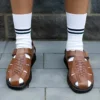 Dampak Penggunaan Sandal Tipis untuk Aktivitas Harian terhadap Kesehatan Kaki