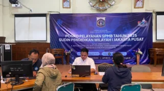 Data NIK Bermasalah, Sejumlah Orang Tua Siswa Datangi Posko SPMB Jateng