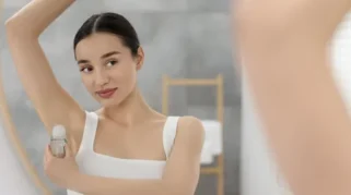 Deodoran Bikin Ketiak Gelap? Dokter Kulit Ungkap Fakta dan Mitosnya