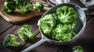 Diet Ekstrem dengan Cheat Day Picu Pankreatitis Akut pada Wanita Muda