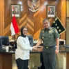 Dilantik Waka BGN Baru, Trenggono Pilih Mundur Dari TNI demi Program Makan Bergizi Gratis