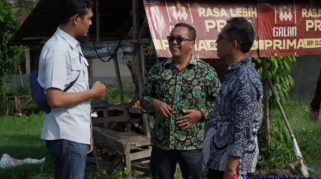 Dirut PDAM Tirtasari Tinjau Perbaikan Pipa di Jalan MT Haryono, Target Selesai Pekan Ini
