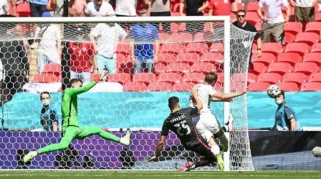Dominik Livaković Gagal Penalti Harry Kane di Laga Inggris vs Kroasia Piala Dunia 2026