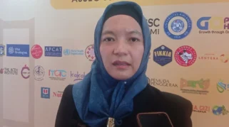 Dosen UNAIR Ungkap Bahaya Rokok Elektrik: Lebih Aman Itu Mitos Berbahaya