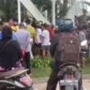 Dua Jambret Ponsel Wanita di Bantaran Diringkus Polisi, Satu Babak Belur Diamuk Warga