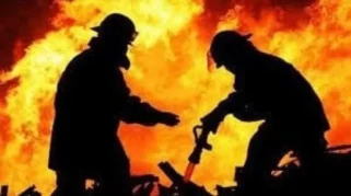 Dua Kebakaran di Duren Sawit Dini Hari, 23 Jiwa Terdampak dan Kerugian Capai Ratusan Juta