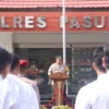 Dua Personel Polres Pasuruan Diganjar Hadiah Umroh Berkat Dedikasi dan Integritas