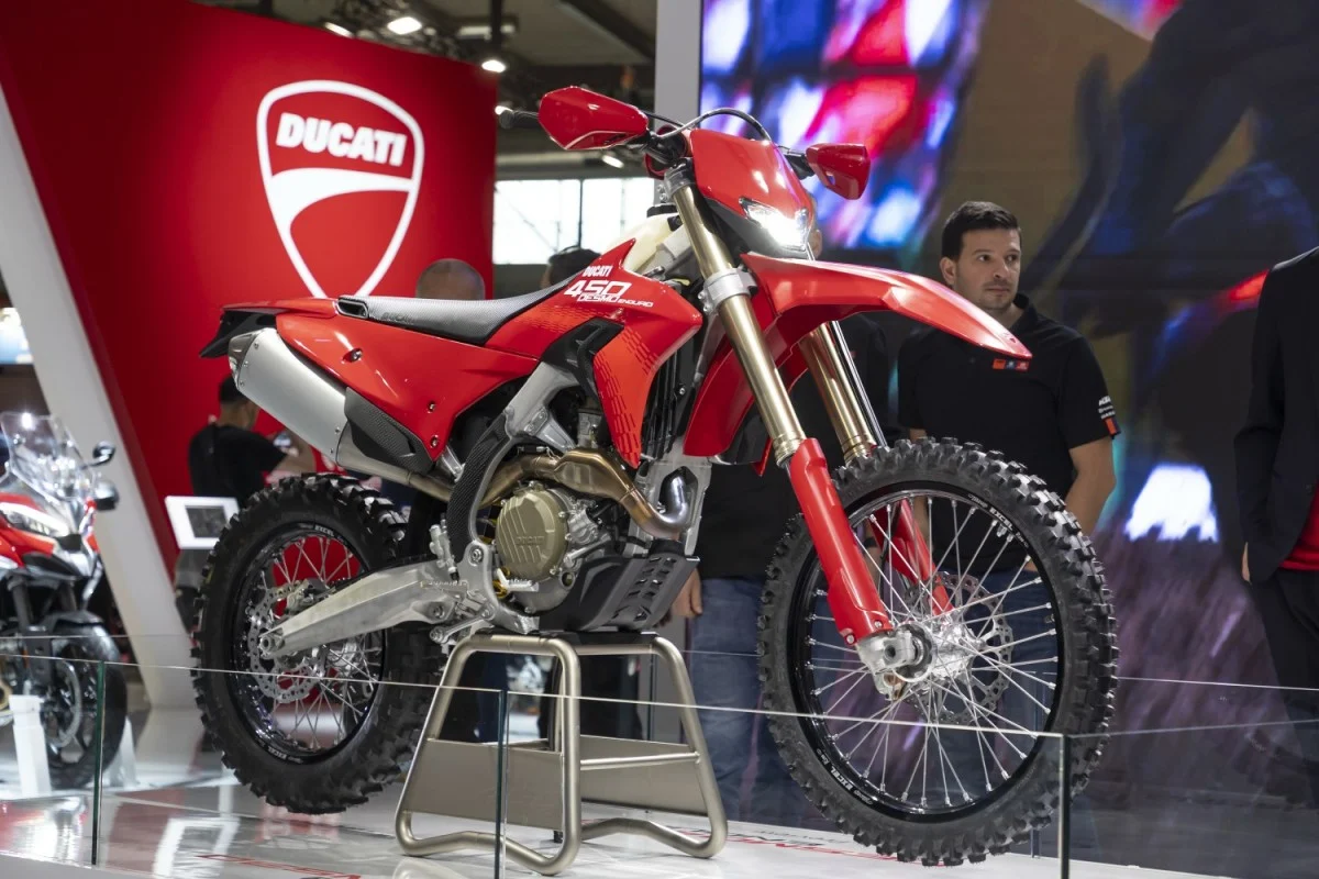 Ducati Desmo450 EDS: Spesifikasi Motor Enduro Modern dengan Sasis Ringan dan Teknologi Adaptive Maintenance