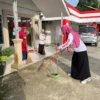 Dukung Medan Asri Bergerak, Sekretariat DPRD Medan Gelar Gotong Royong Massal Bersihkan Lingkungan