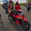 Dukungan Pelumas dan Pembinaan Konsisten Jadi Kunci Pembalap Jayadi Racing Team Moncer di Motoprix 2026
