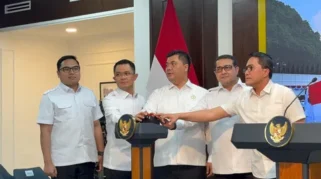 Fajar Novaryo dari Padang Juara Sayembara Desain Logo HUT ke-81 RI, Bawa Pulang Rp100 Juta