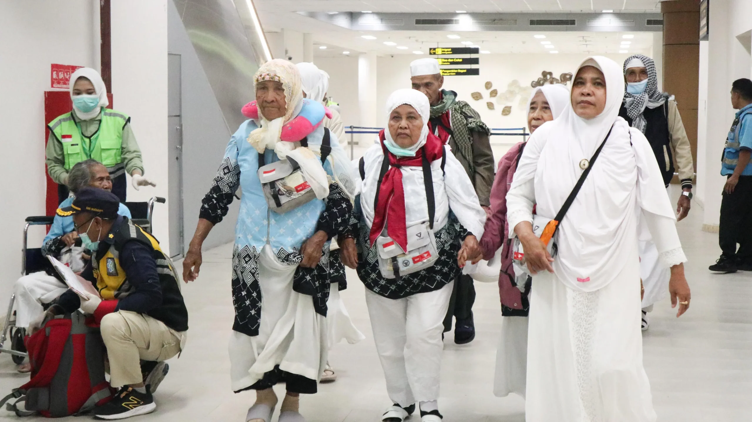 Fase Pemulangan Jemaah Haji Gelombang II Dimulai, Kemenhaj Ingatkan Larangan Bawa Air Zamzam di Koper