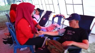 Fatayat NU Palembang Padukan Senam Sehat dan Donor Darah, Dewi Sastrani: Setiap Tetes Darah Selamatkan Nyawa