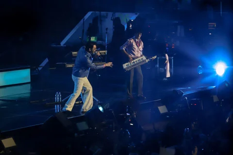 Foto 25 Tahun Berkarier, Yovie & Nuno Gelar Konser Musik di Istora Senayan