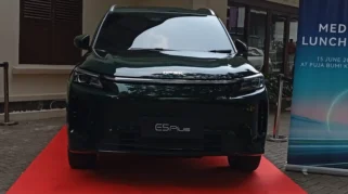 Galeri DFSK E5 Plus Resmi Diperkenalkan di Indonesia, SUV PHEV dengan Jarak Tempuh Listrik 140 Km