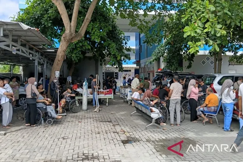Gempa M 6,7 Guncang Palu, Pasien RS Samaritan Panik Berhamburan